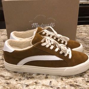 Sidewalk low-top sneakers in suede and leather